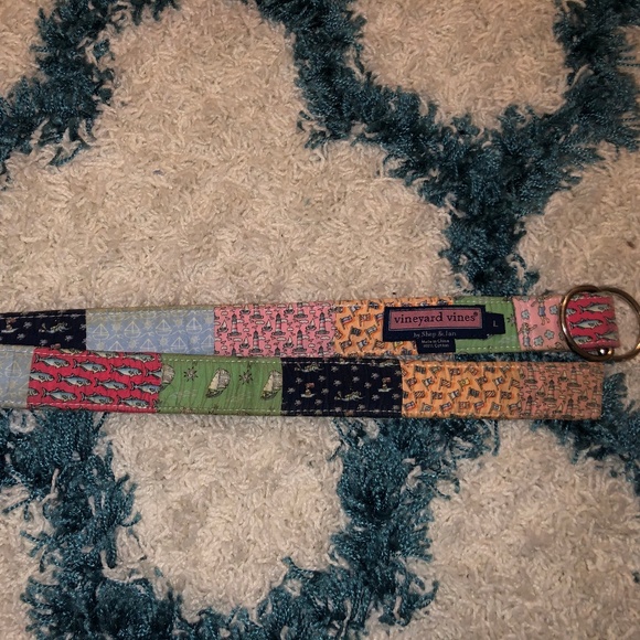 Vineyard Vines Accessories - Vineyard Vines multi color large belt